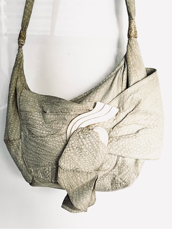 Sharif Vintage Beige Textured Leather Crossbody Shoulder Bag